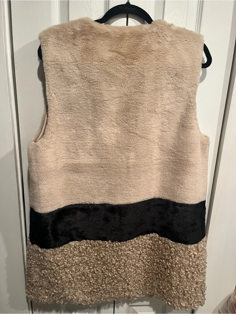 Anthropologie Beige and Black Faux Fur Colorblock Vest sz L NWT